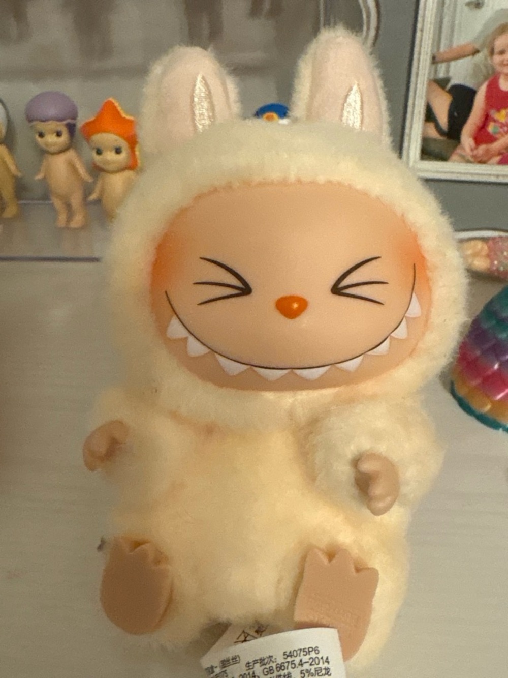 Labubu Plush Bunny-Costumed Collectible Doll - Cream